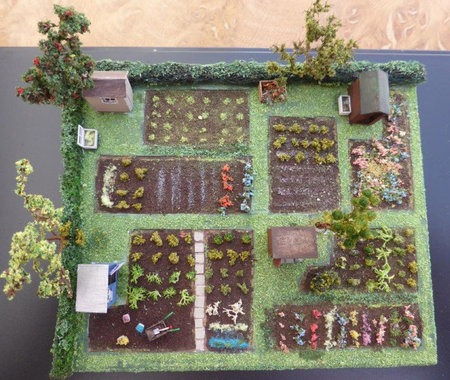 Allotment scene created by Jenny at CMW miniatures workshop\\n\\n14/10/2018 13:30